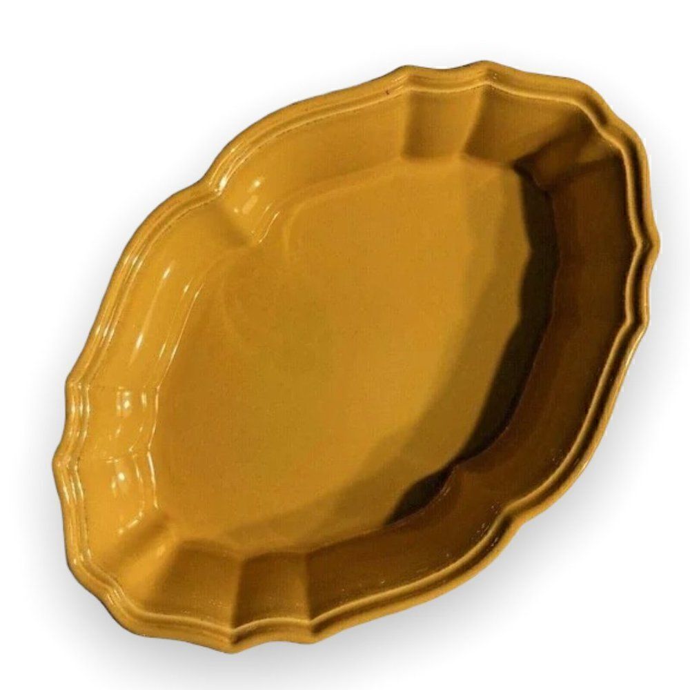 Stoneware by Grestel Scalloped Yellow Oval Baker Made in Portugal